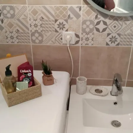 Διαμέρισμα Magnifique Vue Pour Ce T2 Totalement Renove Classe Meuble De Tourisme 3 Etoiles *